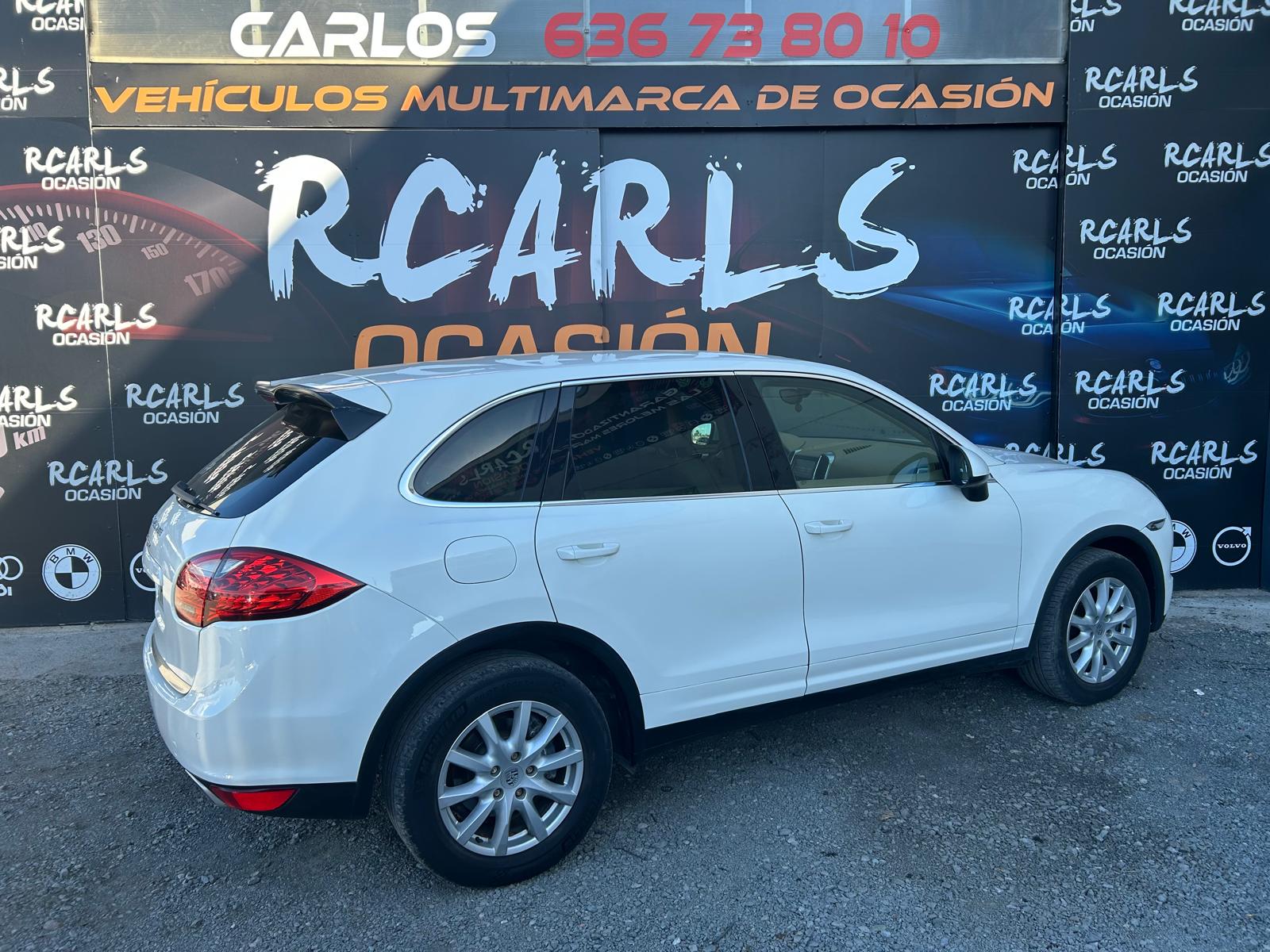 Porsche Cayenne (10)