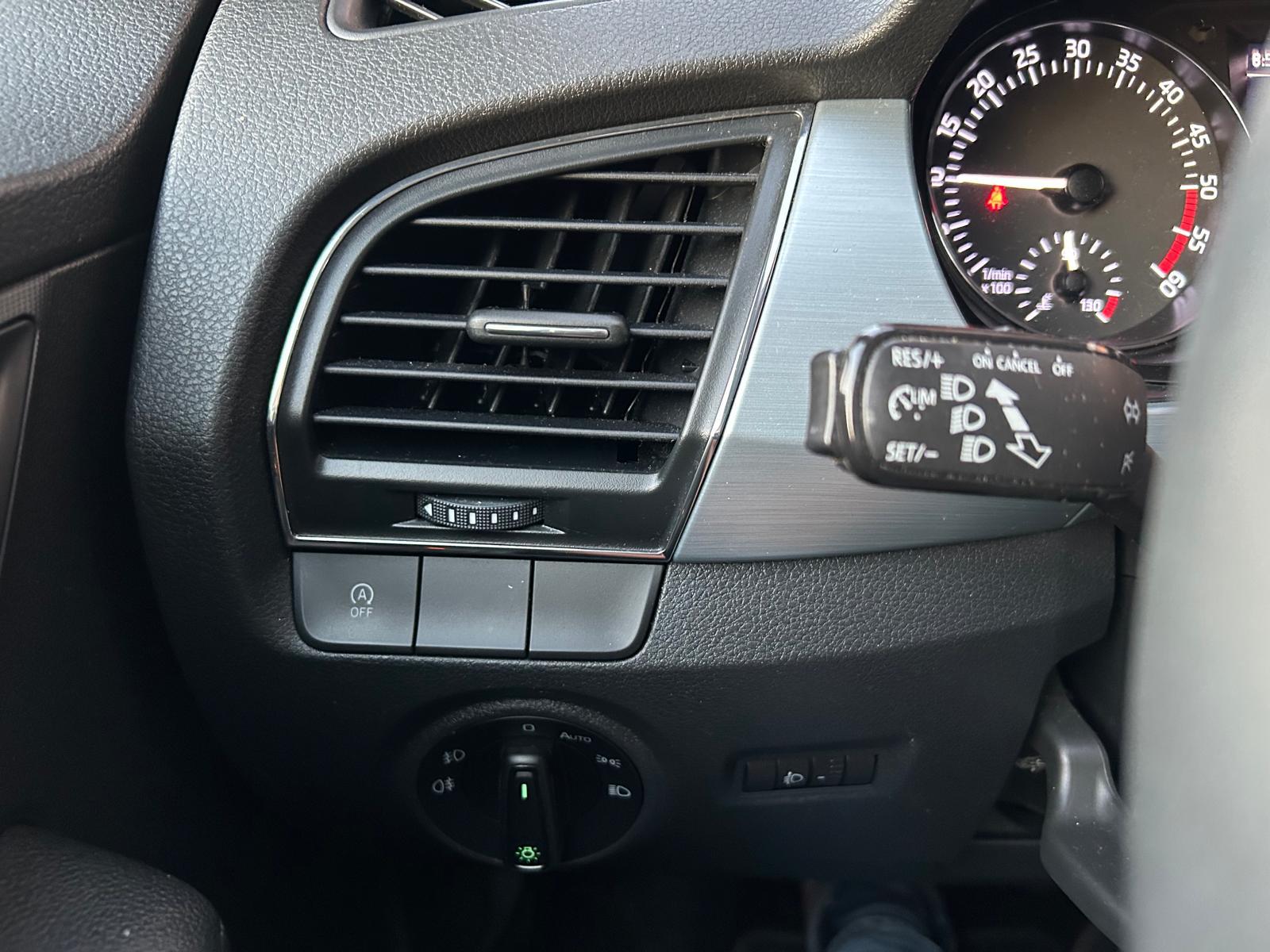 Skoda Fabia (7)